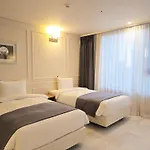 JK Blossom Hotel